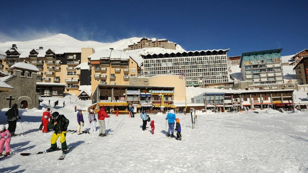 Studio Sur Les Pistes Bagnères-de-Bigorre Exteriör bild