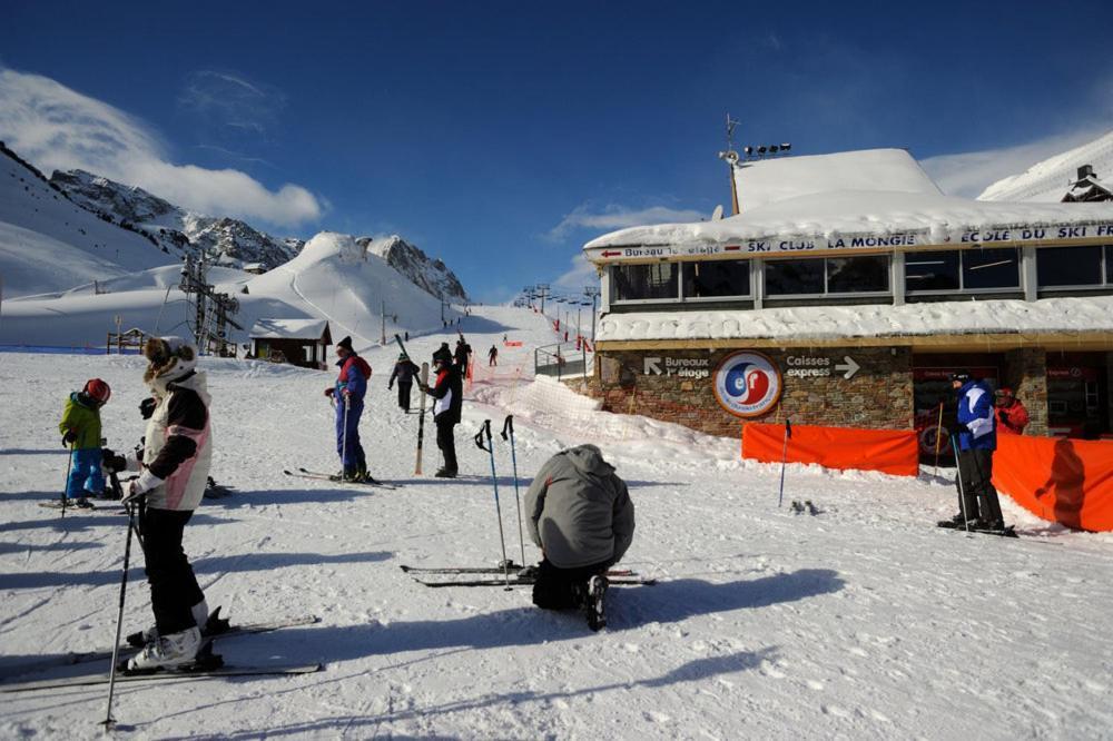 Studio Sur Les Pistes Bagnères-de-Bigorre Exteriör bild